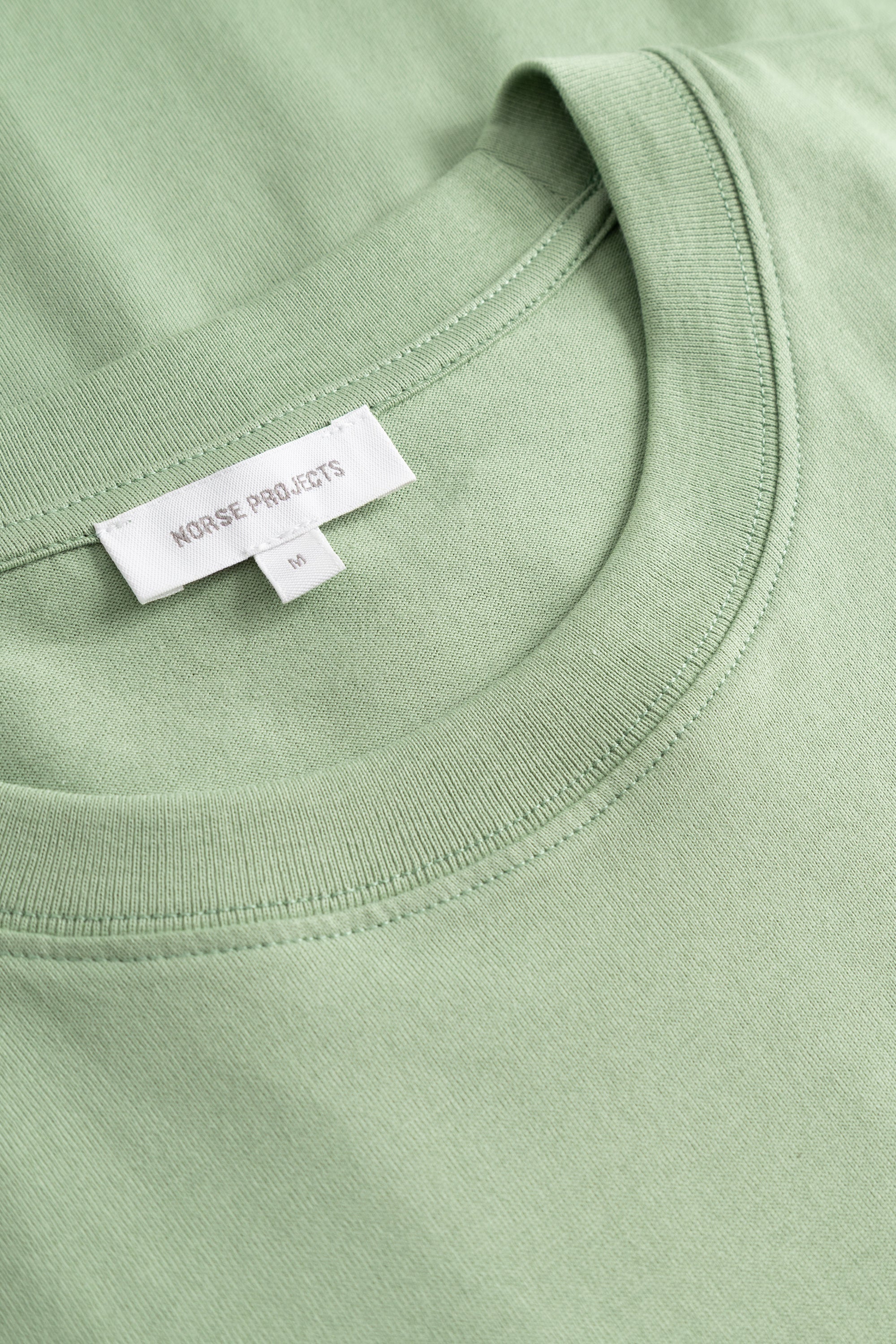 T-shirt - Le T-shirt est fabriqué en coton biologique de poids moyen, offrant une coupe régulière - Le T-shirt est fabriqué en coton biologique de poids moyen, offrant… #4