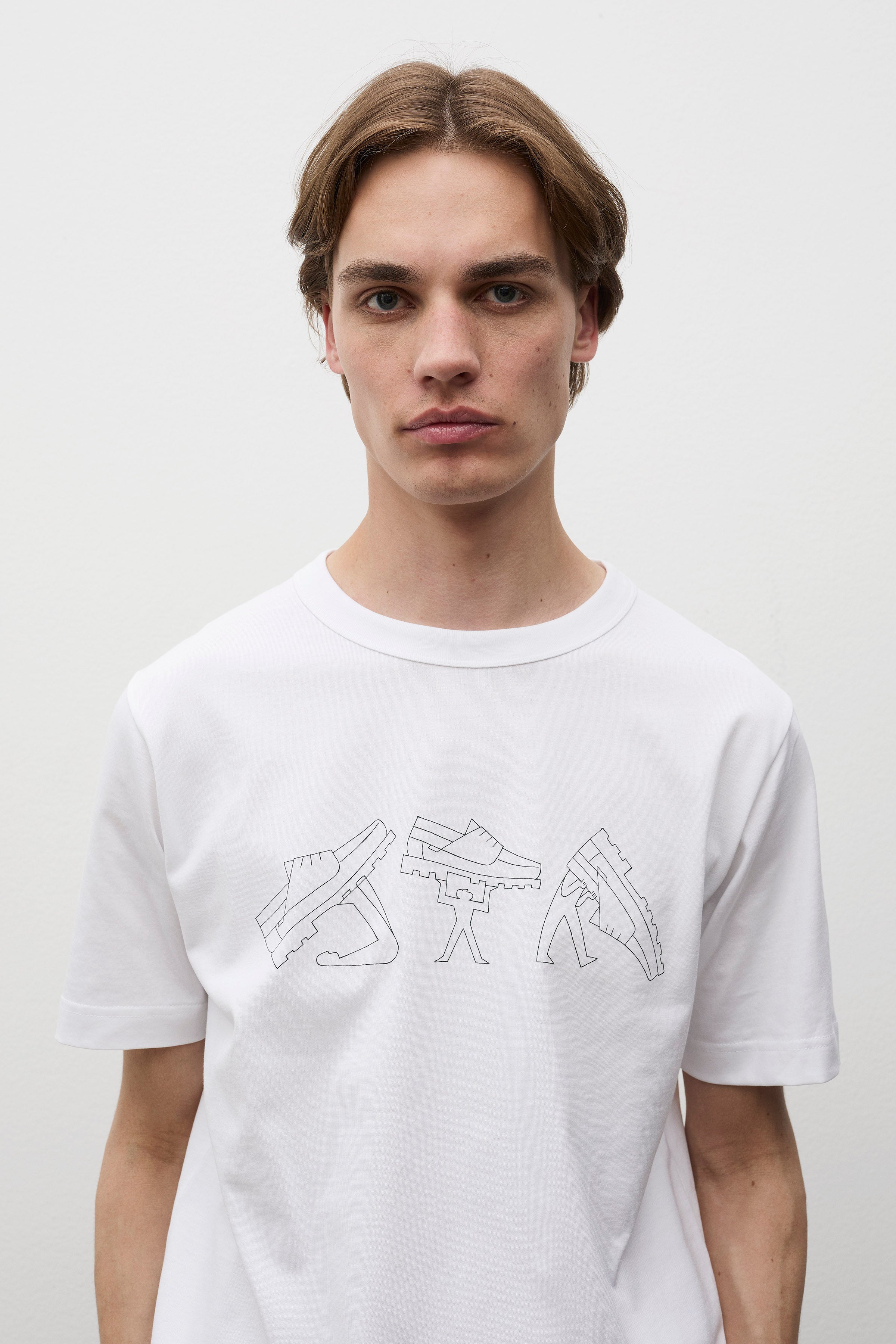 T-shirt - Un t-shirt à la coupe classique en jersey de coton biologique de poids moyen - Un t-shirt à la coupe classique en jersey de coton biologique de poids moye…
