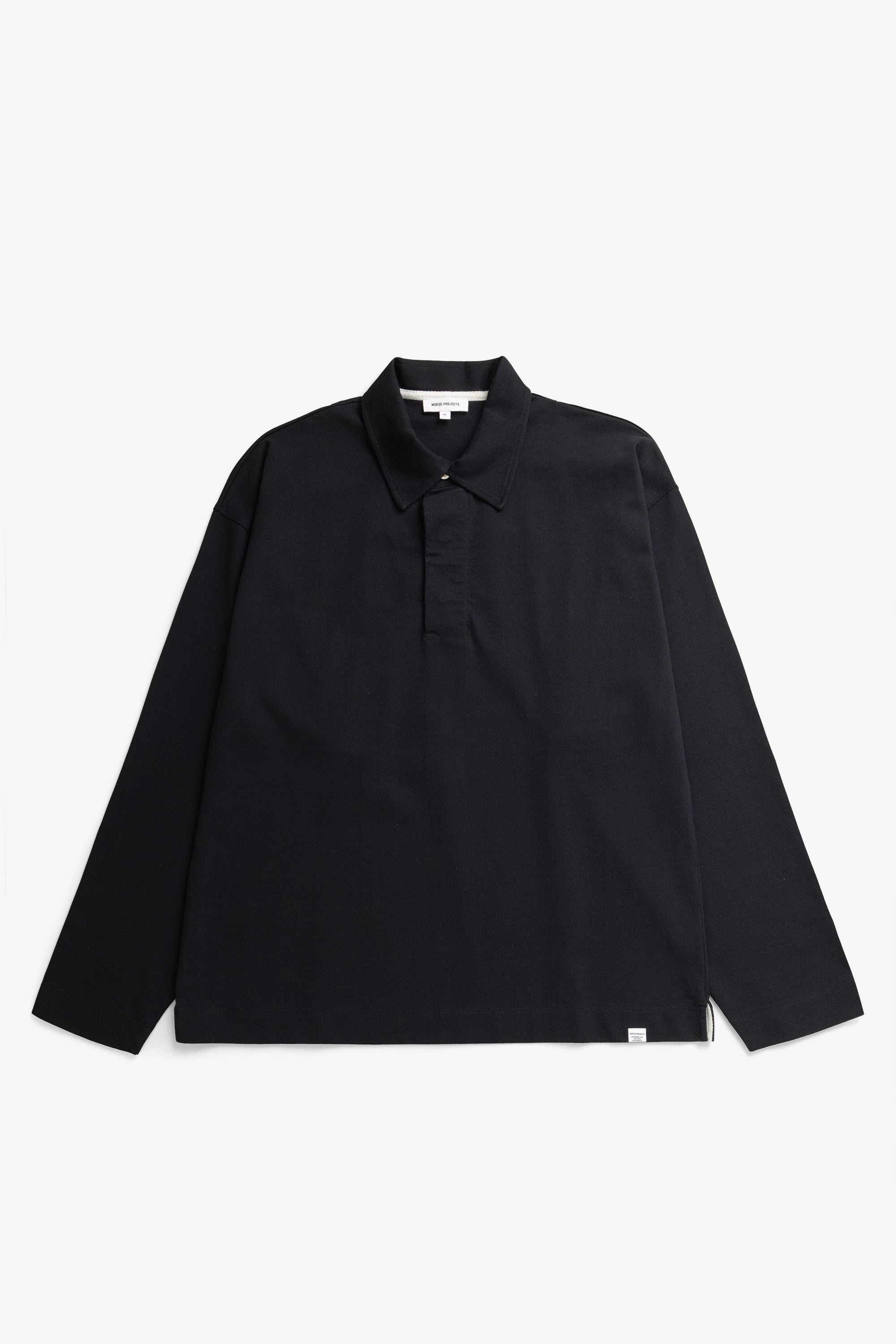 Polo manches longues en coton compact – Un polo à la coupe décontractée inspiré des polos de rugby traditionnels, confectionné dans un jersey de coton biologique lourd et compact
