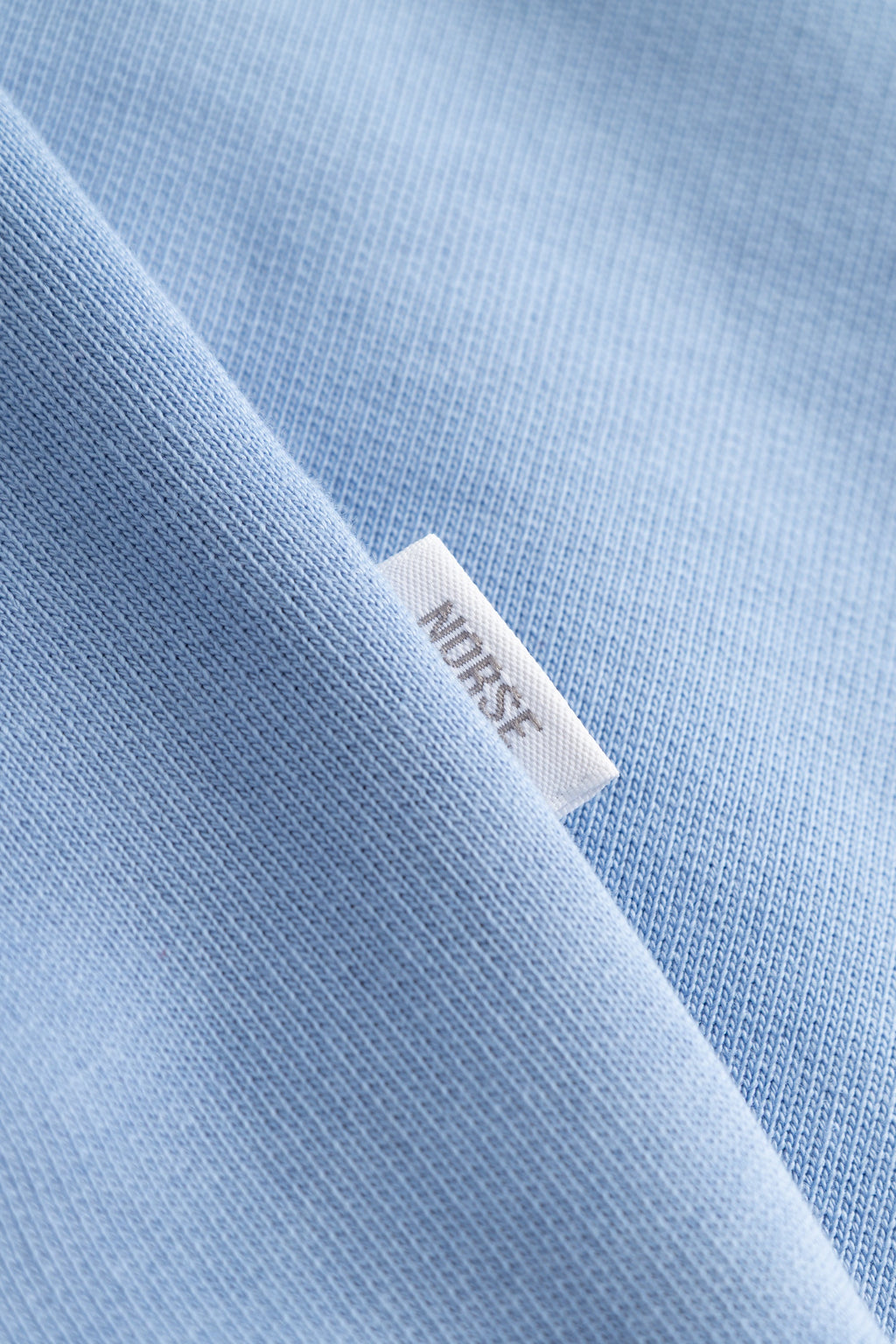 Sweatshirt - Il est doté de manches montées, d'un gousset au milieu devant, d'un col, de poignets et d'un ourlet côtelés ainsi que d'une étiquette griffée à la couture latérale - Il est do… #3