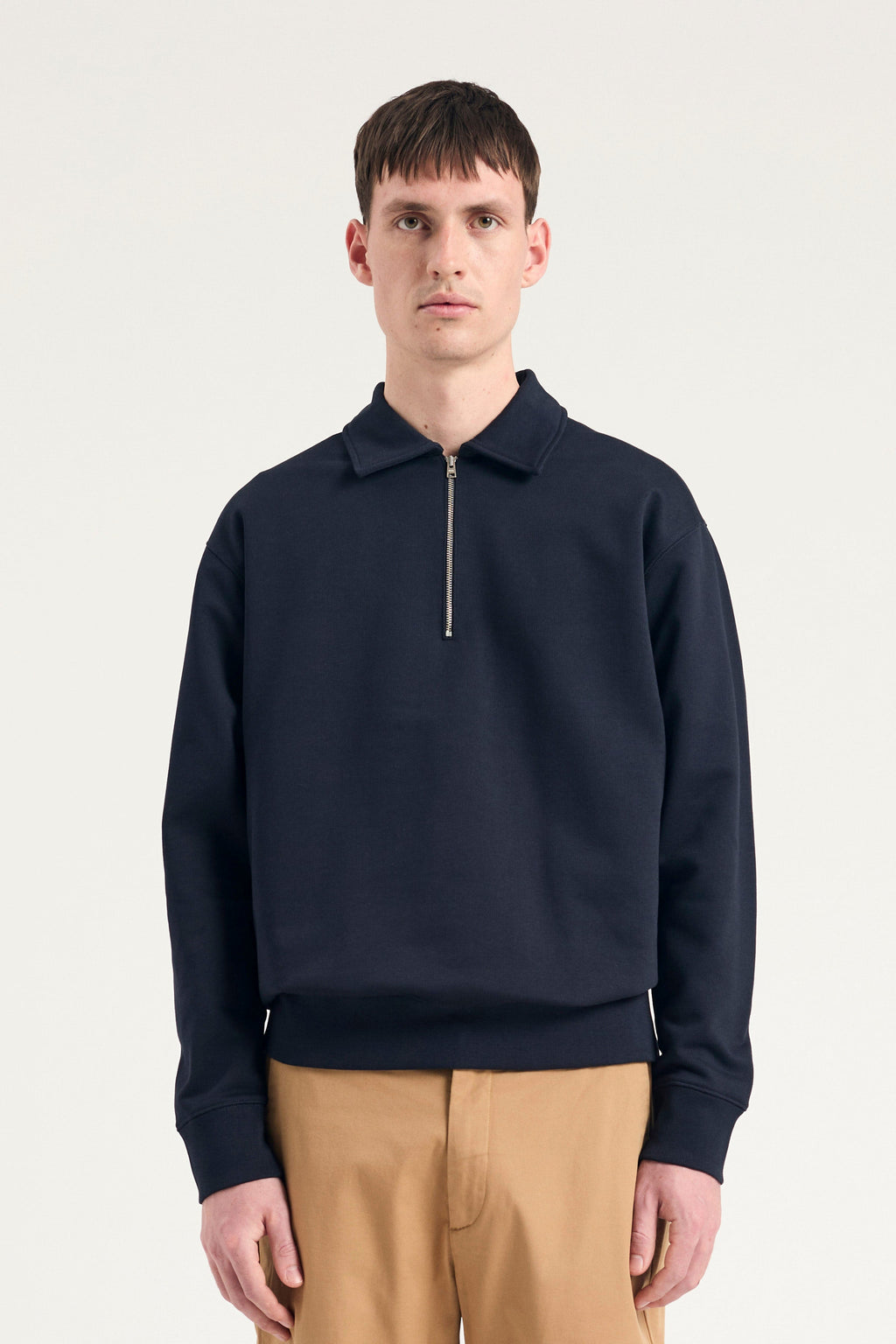 Half Zip Sweatshirt - Il est doté de manches montées, d'une fermeture éclair métallique griffée, d'un col, de poignets et d'un ourlet côtelés, ainsi que d'une étiquette griffée à la couture latérale - Il est do… #2