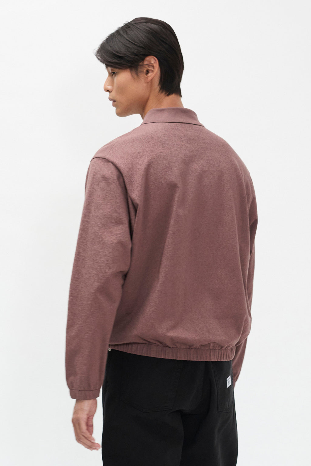 Polo en jersey de coton texturé Relaxed Light Pile – Un polo à la coupe décontractée confectionné en jersey de coton texturé – L'envers bouclé du tissu ajoute une subtile textu…