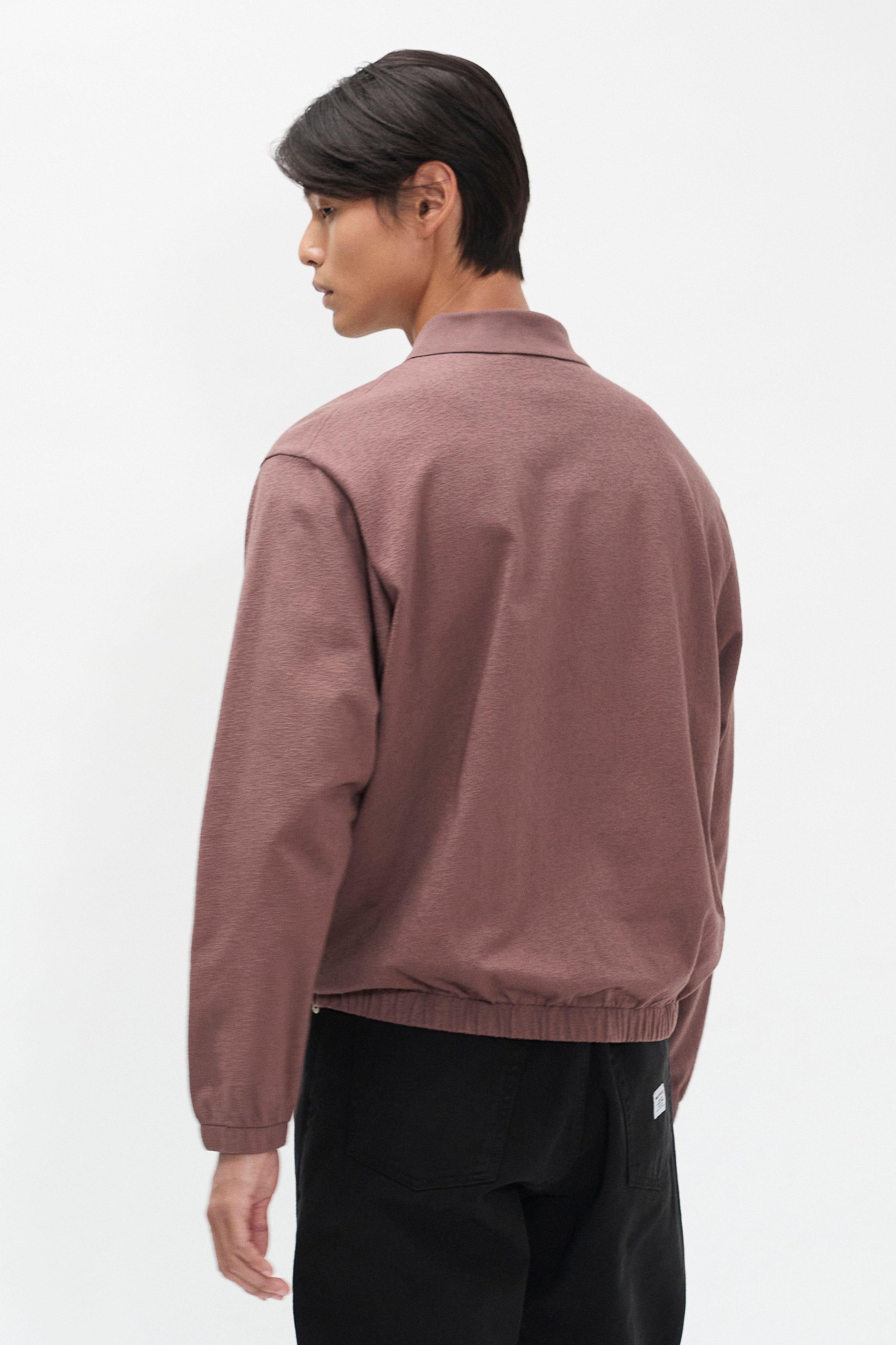 Polo en jersey de coton texturé Relaxed Light Pile – Un polo à la coupe décontractée confectionné en jersey de coton texturé – L'envers bouclé du tissu ajoute une subtile textu…