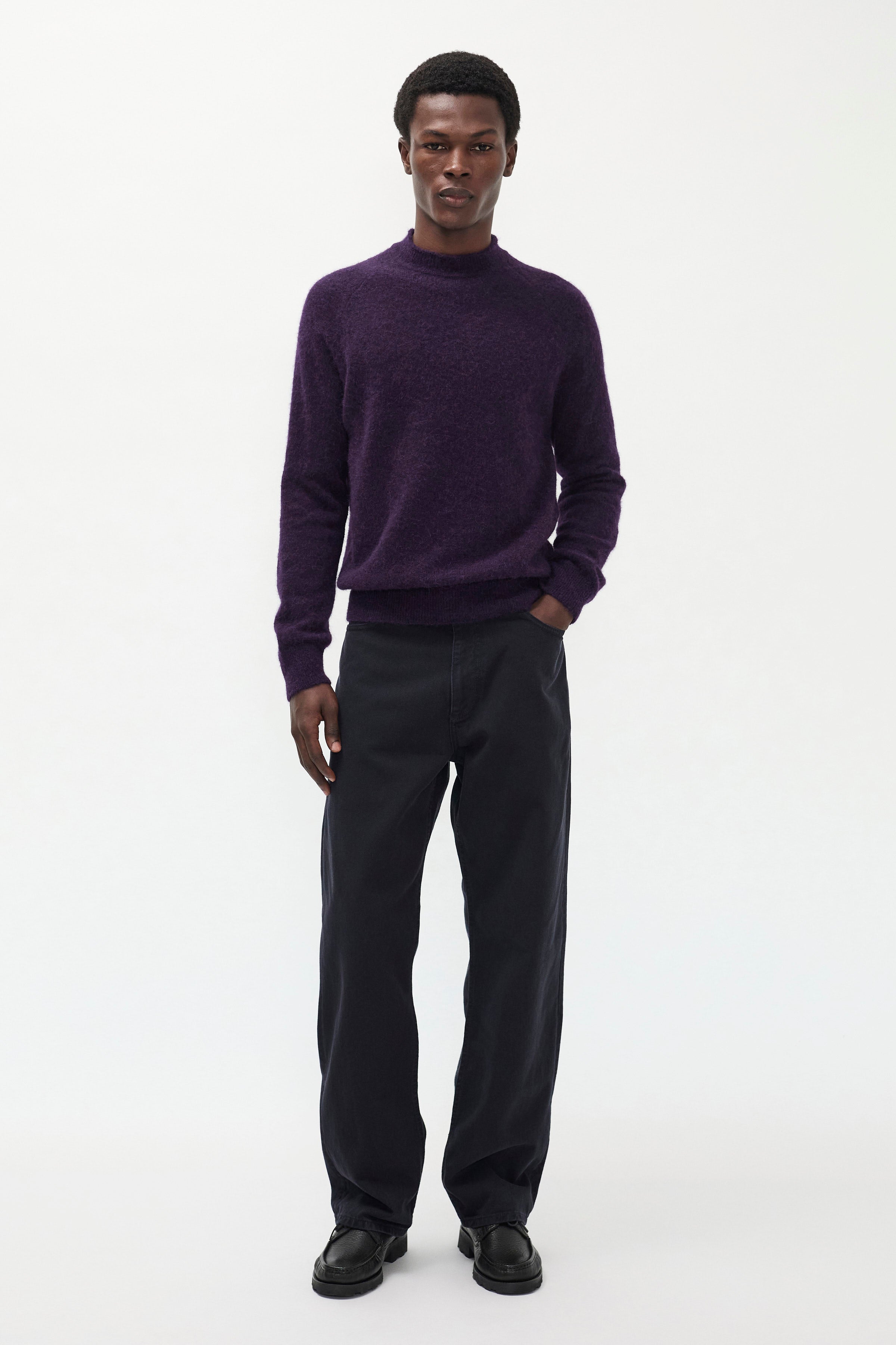 Pantalon 5 poches - Pantalon cinq poches décontracté en twill 3x1 épais teint en pièce - Pantalon cinq poches décontracté en twill 3x1 épais teint en pièce - Relaxe…