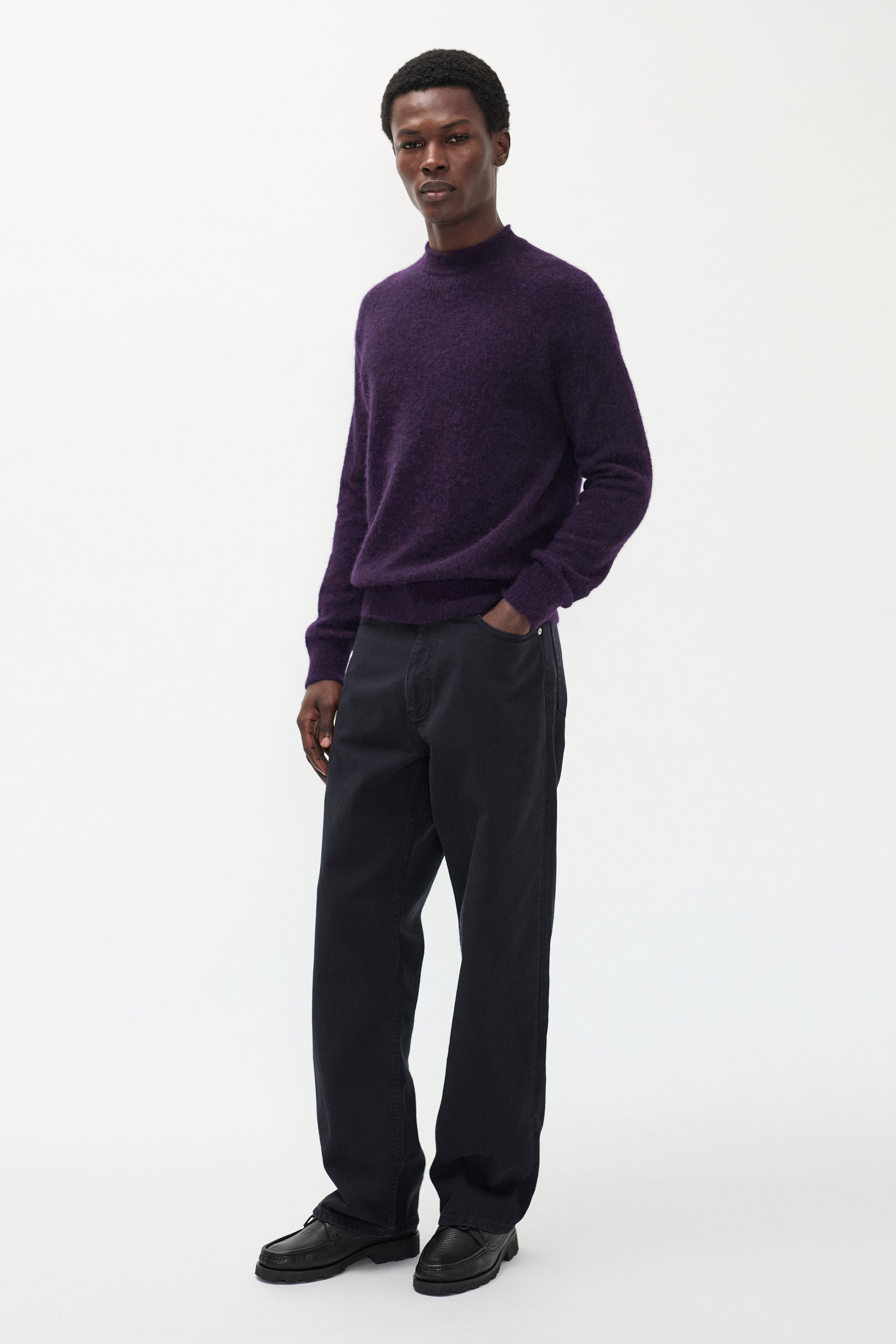 Pantalon 5 poches - Pantalon cinq poches décontracté en twill 3x1 épais teint en pièce - Pantalon cinq poches décontracté en twill 3x1 épais teint en pièce - Relaxe…