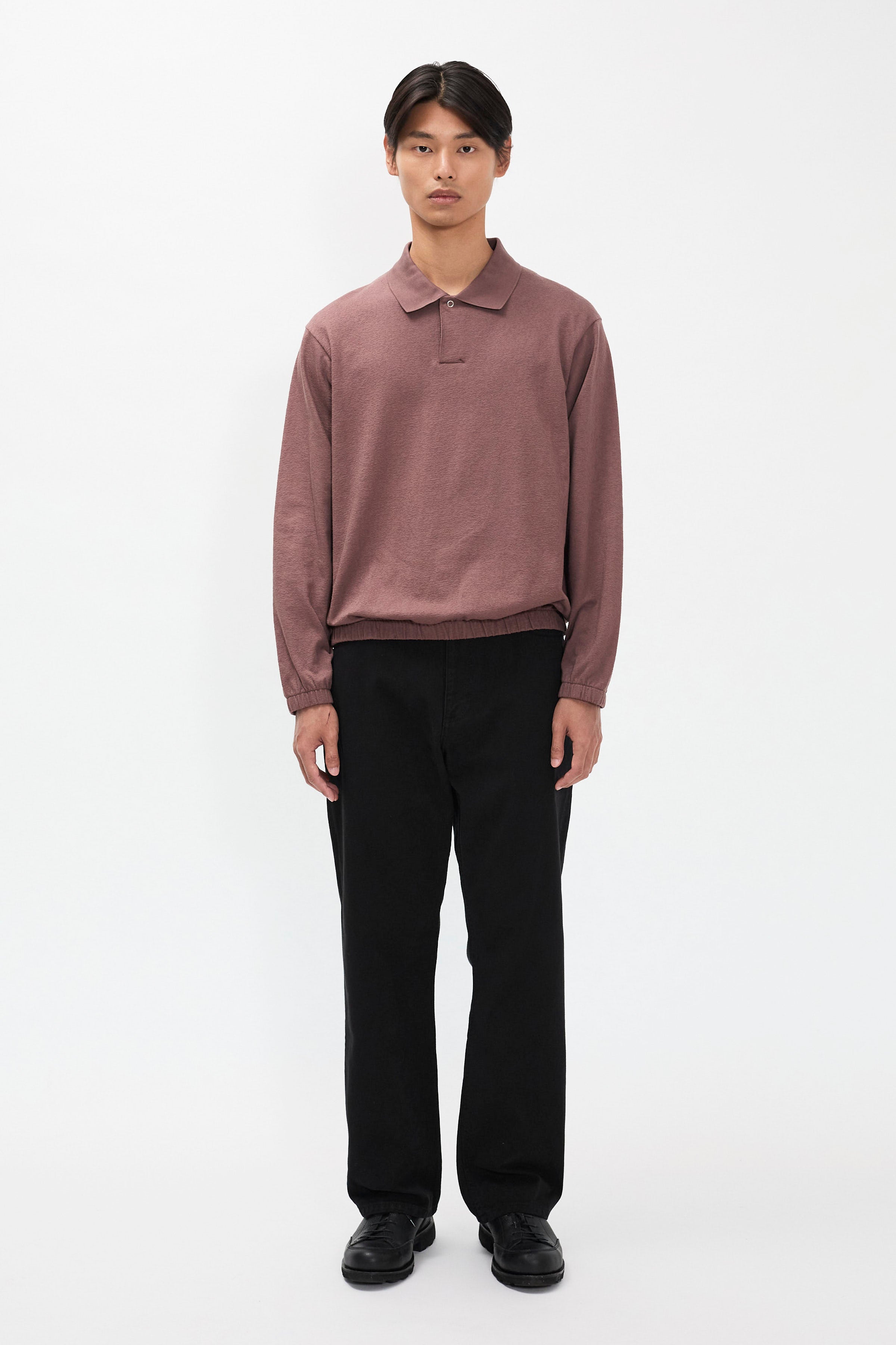 5 Poches - Pantalon ample cinq poches en sergé épais 3x1 teint en pièce - Coupe taille haute et jambe plus large, légèrement fuselée du genou à la…