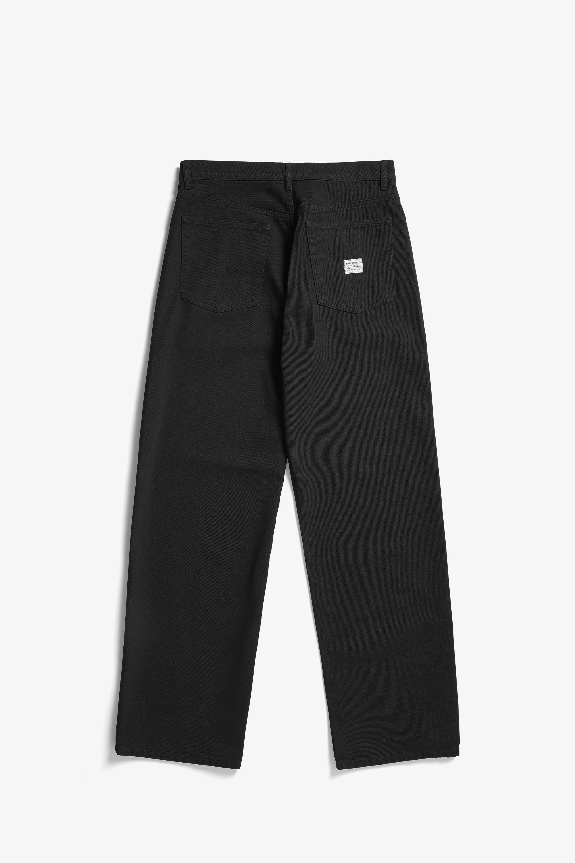 5 Poches - Pantalon ample cinq poches en sergé épais 3x1 teint en pièce - Coupe taille haute et jambe plus large, légèrement fuselée du genou à la…