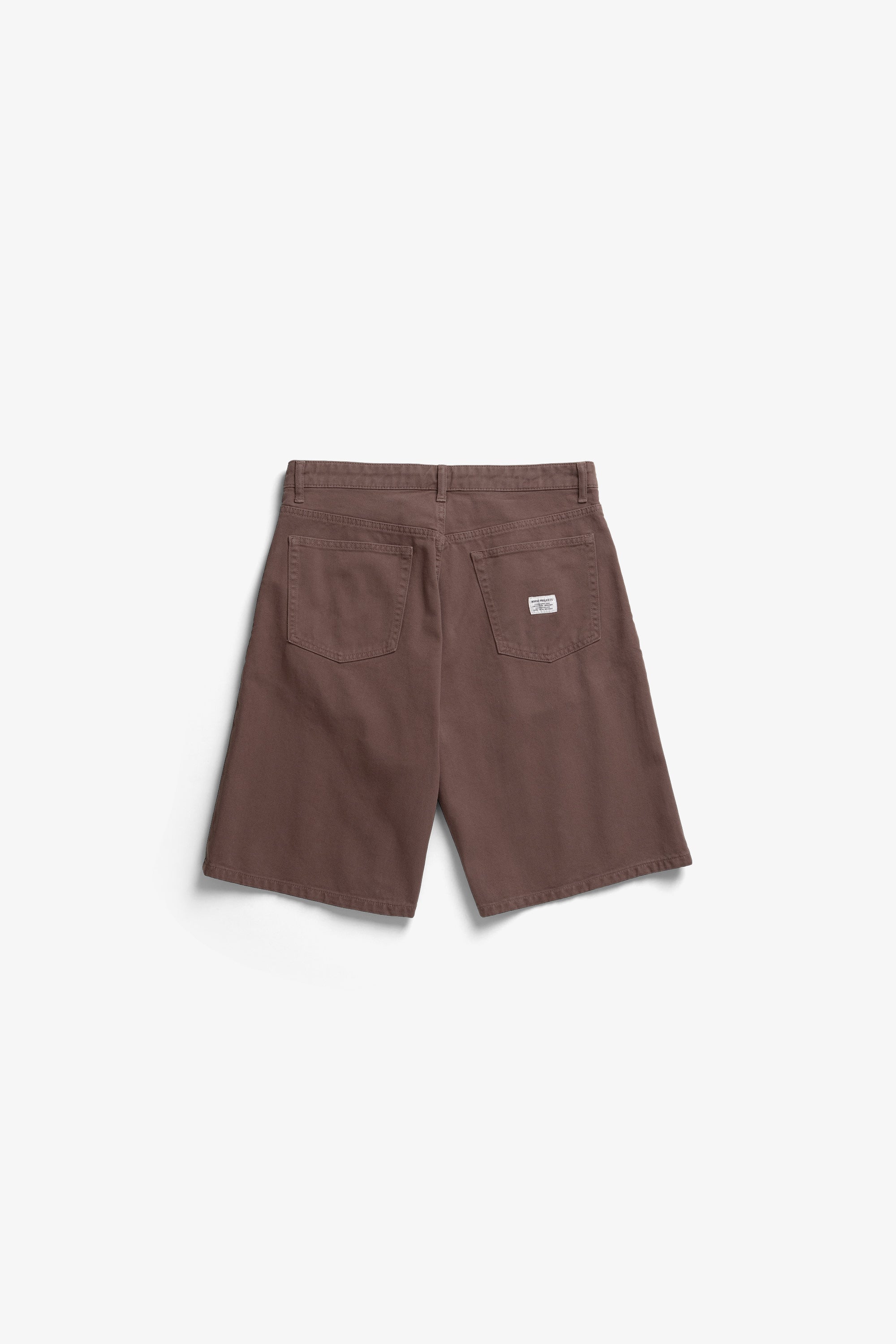 Short en sergé lourd décontracté à 5 poches - Short décontracté à cinq poches en sergé épais 3x1 teint après confection - Coupe avec une taille plus haute et une jambe plus large, ce…