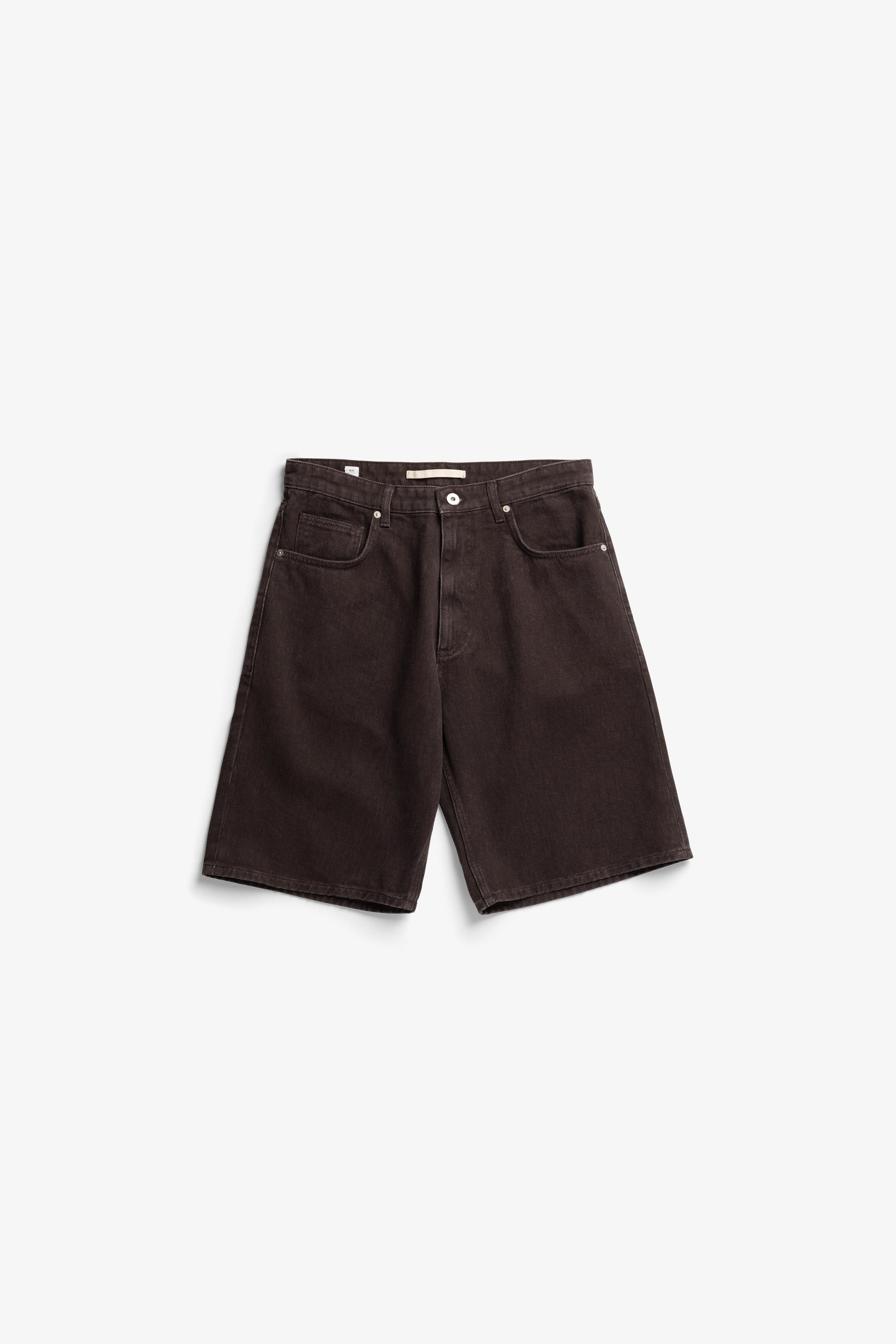 Short décontracté en twill 5 poches teint en réserve - Short décontracté à cinq poches en tissu twill teint en réserve - La teinture n'est appliquée que sur le devant du t…