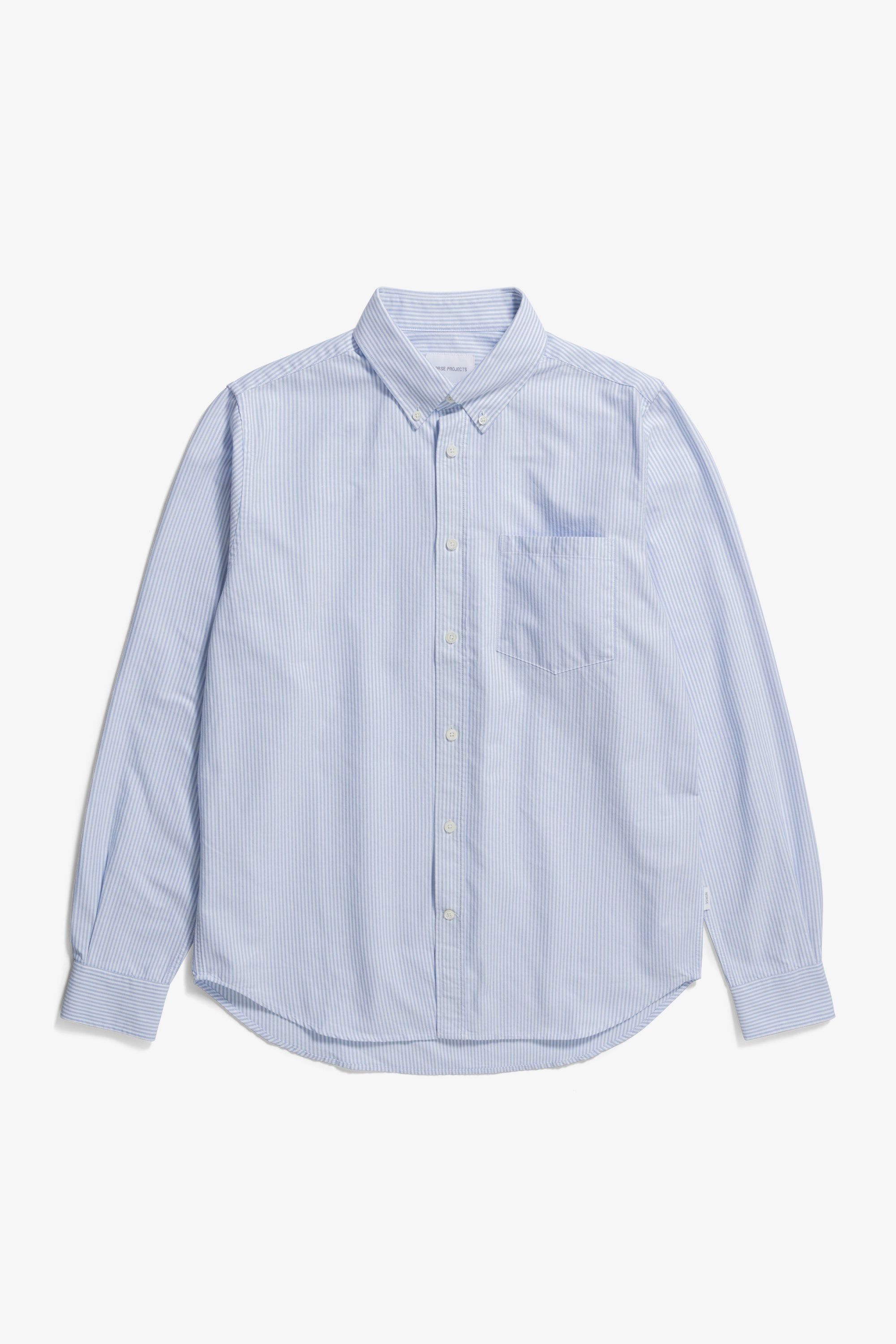 Chemise - Ce modèle est confectionné dans un tissu en coton biologique, lavé pour un toucher authentique et un aspect vieilli - Ce modèle est confectionné dans un tissu en coton biologique, lavé pour…