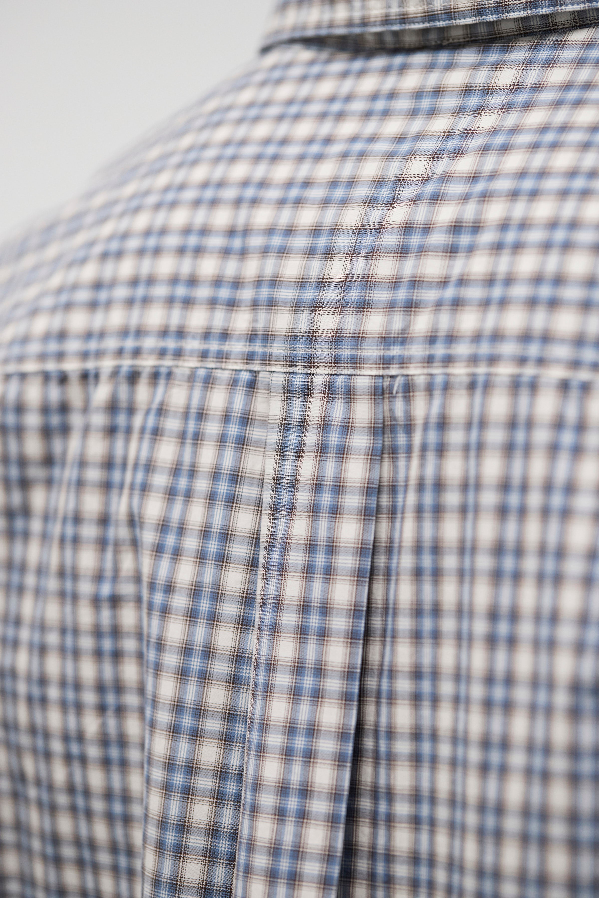 Chemise - Une chemise ample, avec une coupe large et une longueur normale - Une chemise ample, avec une coupe large et une longueur normale - Une chemi…