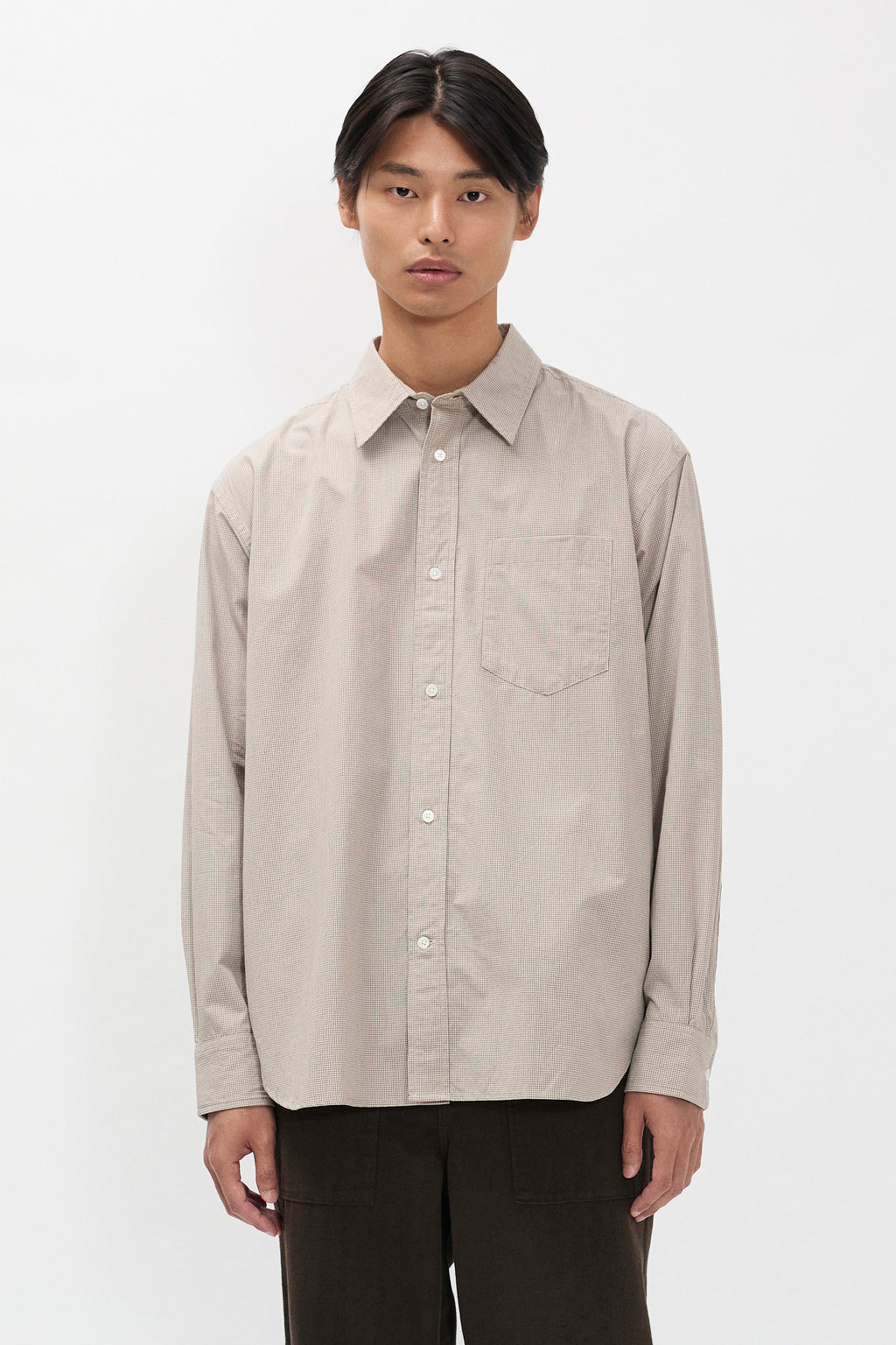 Chemise - Une chemise ample, avec un corps plus large, fabriquée en coton léger, lavée pour un toucher doux et décontracté - Cette chemi…