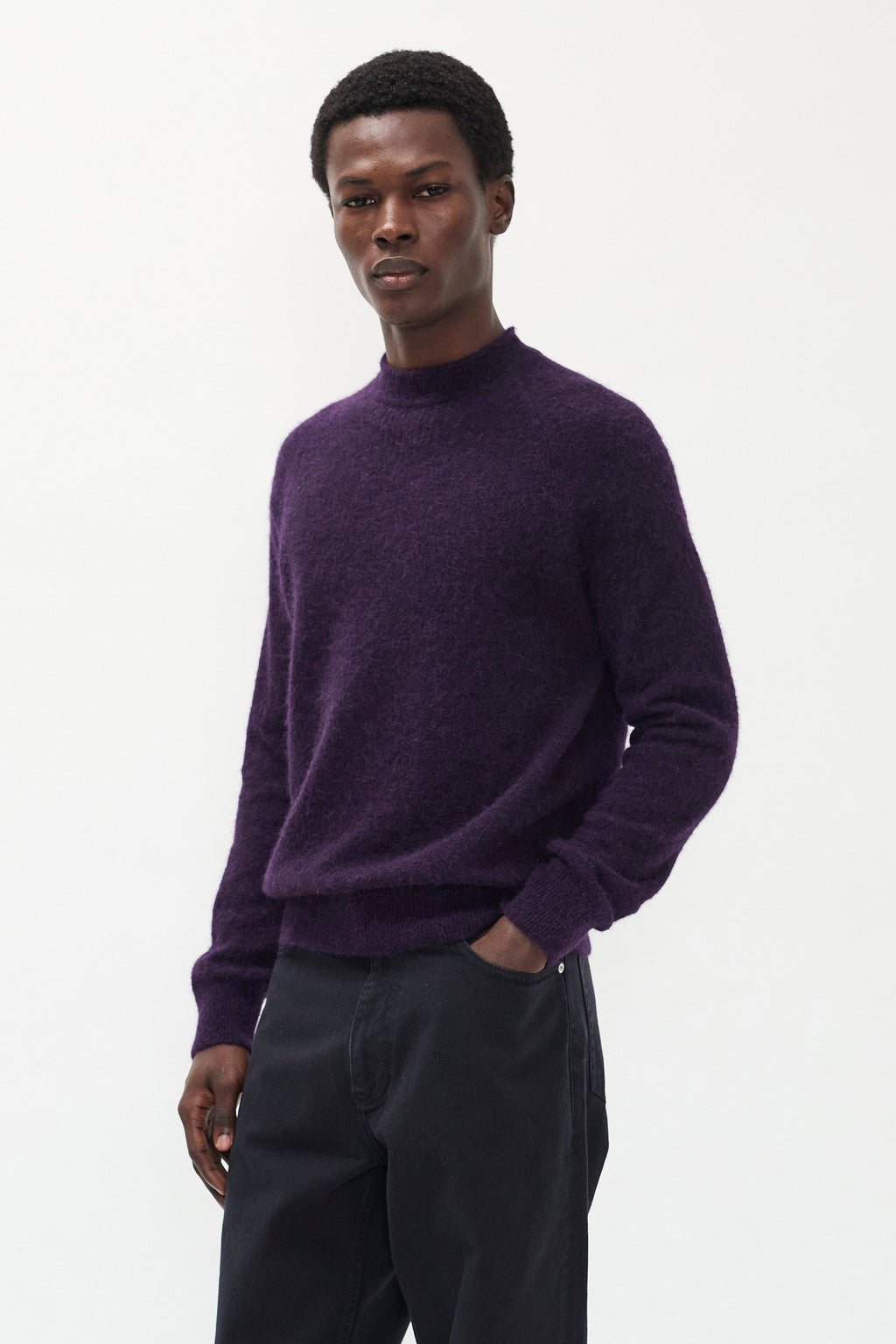 Pull bébé alpaga Nordrevik - Un pull raglan à la coupe classique tricoté dans un mélange alpaga super fin, aérien et léger - Un pull raglan à la coupe classique… #3
