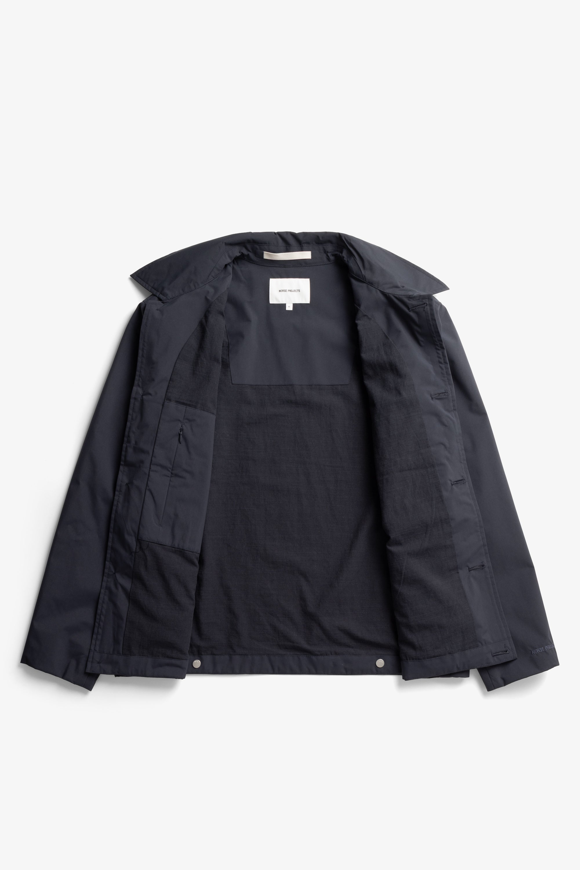 Surchemise coupe-vent Arresskov - Conçue comme une veste chemise polyvalente et adaptable, une solution légère pour les temps de transition - Caractéristiques…