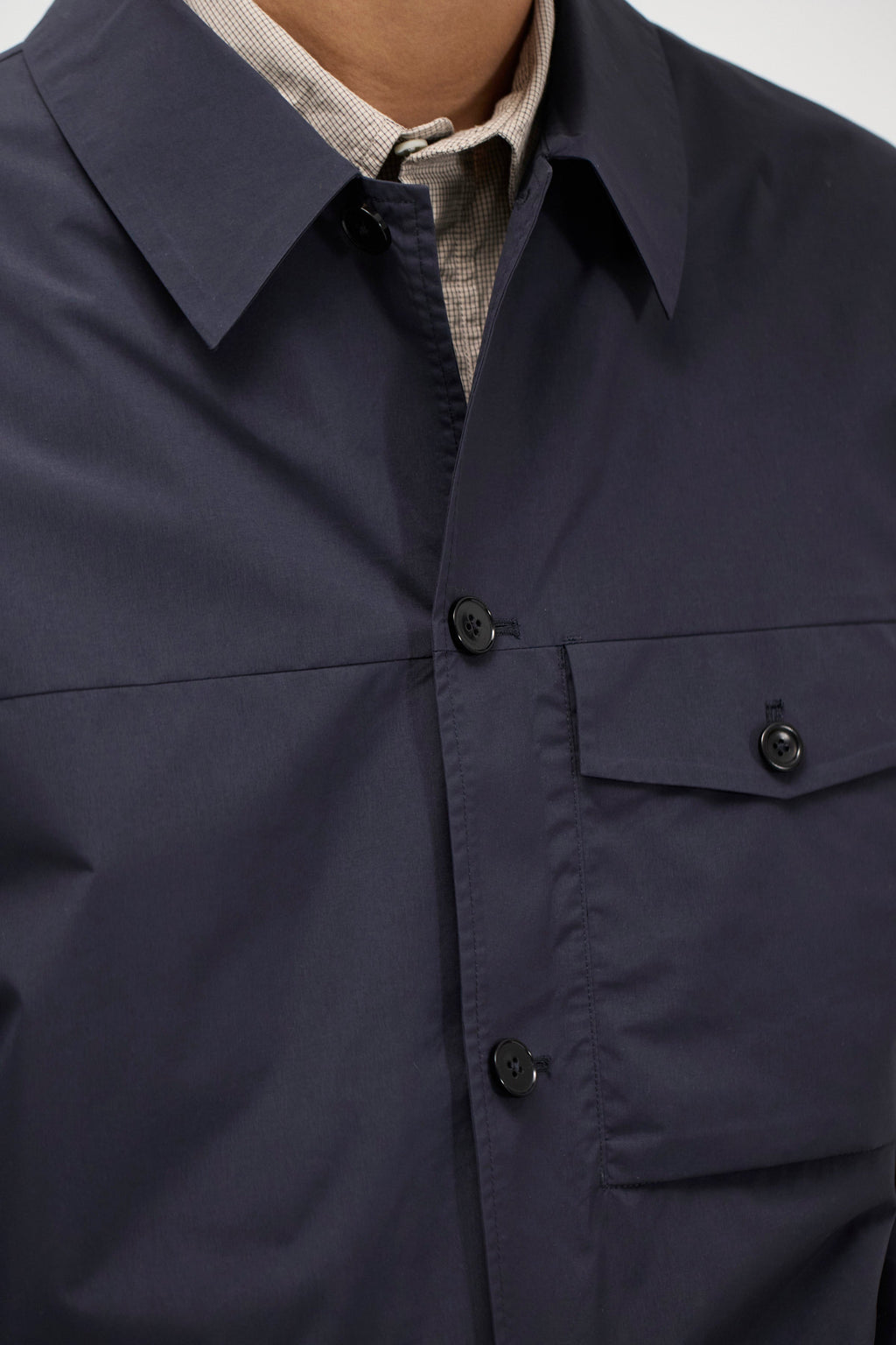 Surchemise coupe-vent Arresskov - Conçue comme une veste chemise polyvalente et adaptable, une solution légère pour les temps de transition - Caractéristiques…