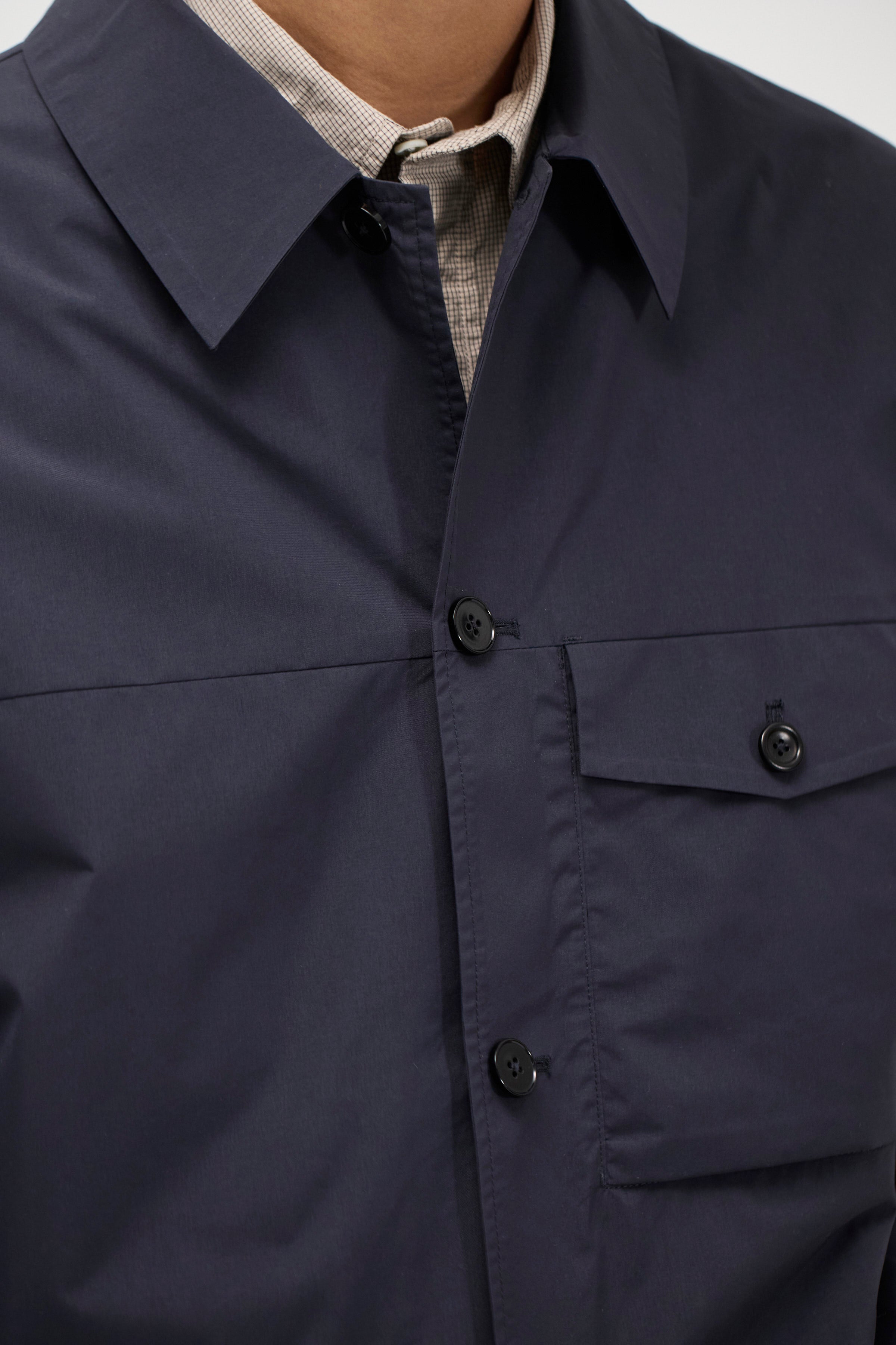 Surchemise coupe-vent Arresskov - Conçue comme une veste chemise polyvalente et adaptable, une solution légère pour les temps de transition - Caractéristiques…