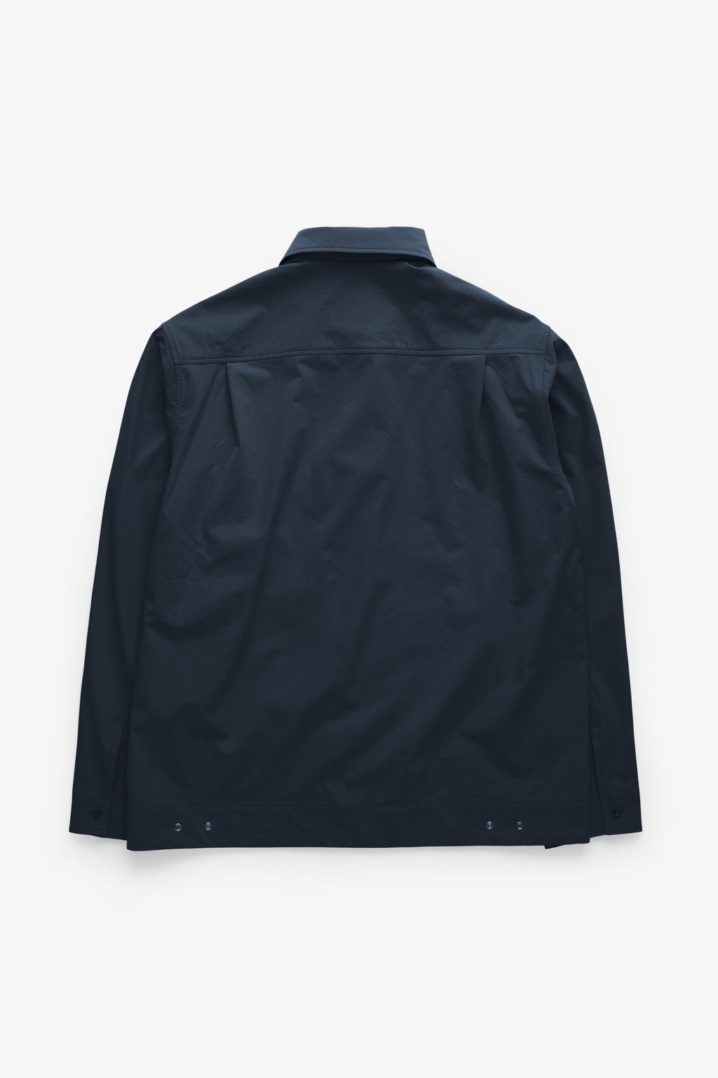Surchemise Commuter - Conçue pour une haute perméabilité à l'air et une élasticité optimale, elle offre un confort exceptionnel et une protection fiable contre les intempéries tout en…