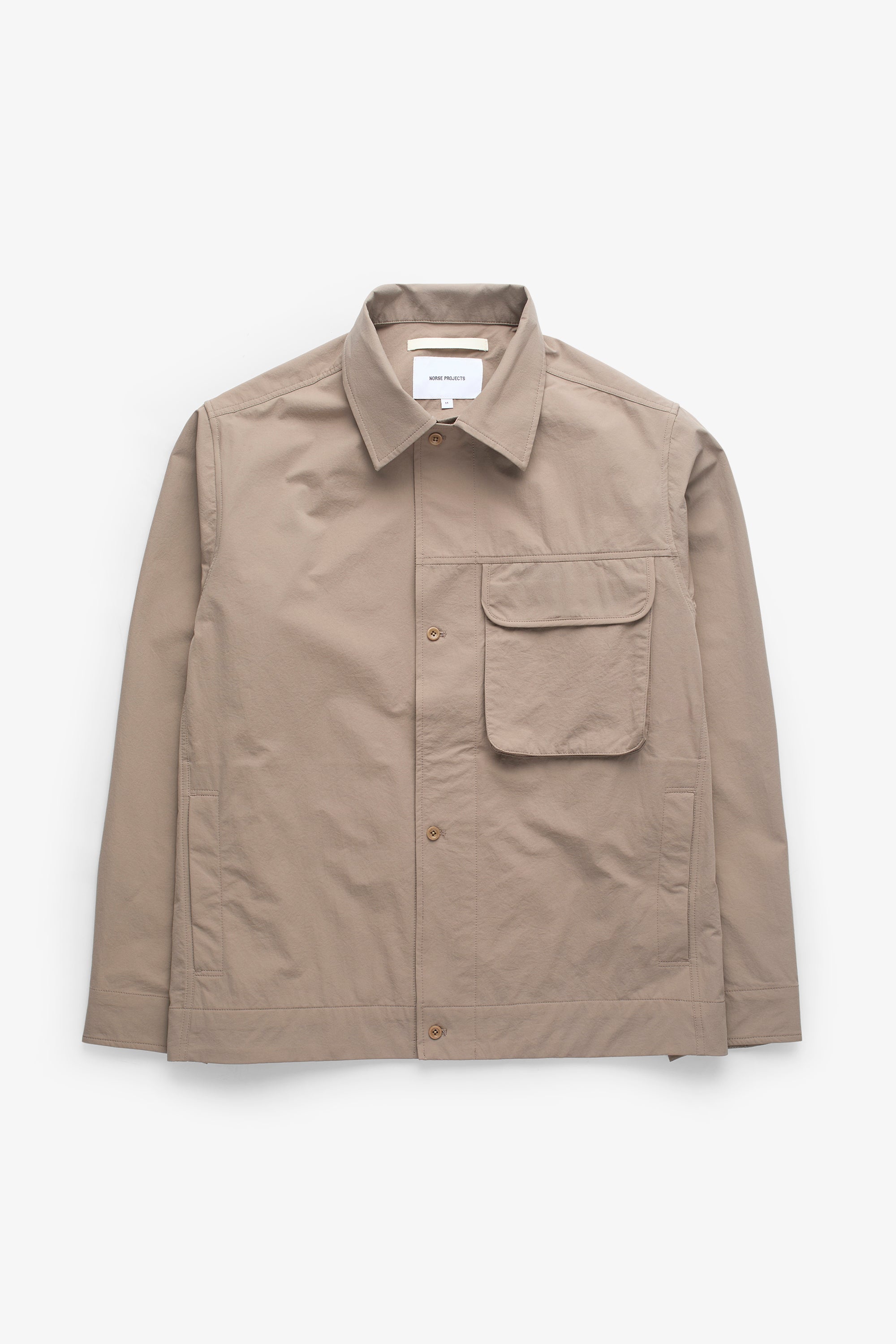 Surchemise Commuter – Conçue pour une respirabilité et une élasticité optimales, elle offre un confort exceptionnel et une protection fiable contre les intempéries, tout en étant…