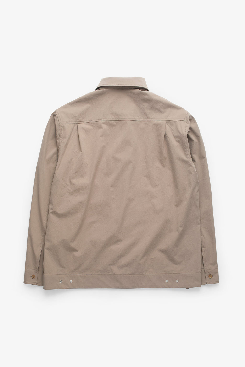 Surchemise Commuter – Conçue pour une respirabilité et une élasticité optimales, elle offre un confort exceptionnel et une protection fiable contre les intempéries, tout en étant…