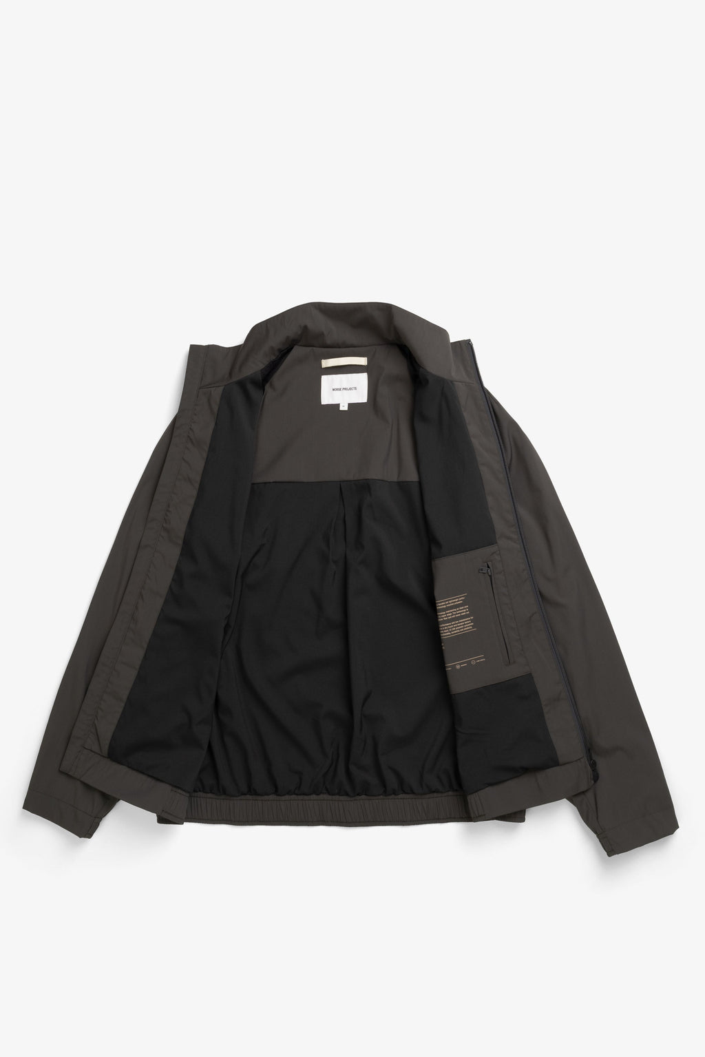 Blouson Harrington 37,5 en Laine - Alliant un style classique à des performances avancées, il offre une protection légère contre les intempéries et un confort exceptionnel, ma…