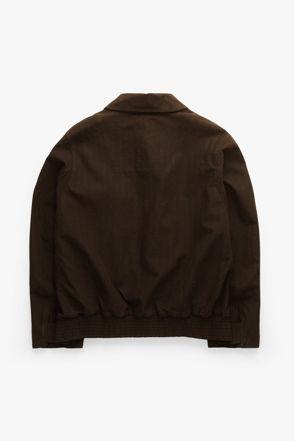 Veste - Alliance de l'authenticité traditionnelle et d'un savoir-faire artisanal de qualité supérieure, cette veste est conçue pour être portée au quotidien, alliant style et praticité…