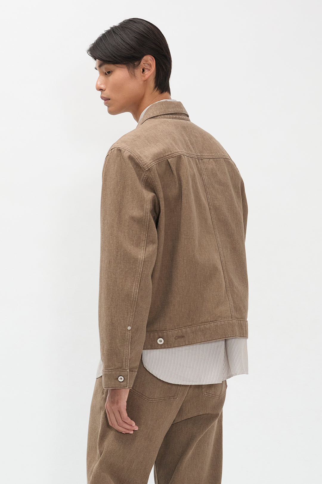 Veste - Une veste d'inspiration à la coupe carrée, confectionnée en