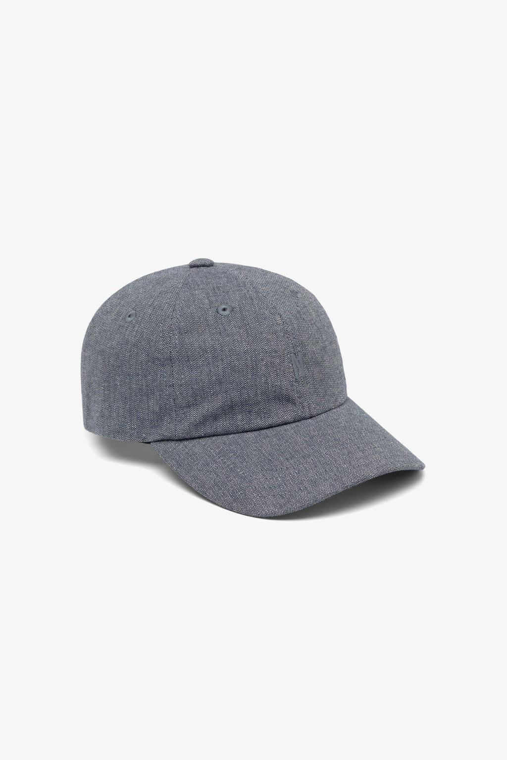 Casquette 6 panneaux – Une casquette de sport à six panneaux coupée dans un mélange de coton d'épaisseur moyenne – Avec un logo N brodé ton sur ton à l'avant, des œillets de ventilation brodés…